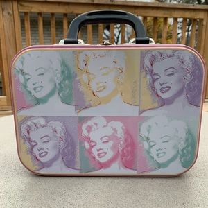 Marilyn Monroe Tin Tote from 2000.